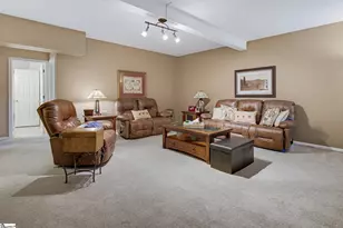 705 N Almond Dr, Simpsonville, SC 29681 - Photo 27