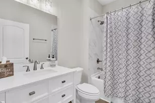 112 Portland Cir, Greenwood, SC 29649 - Photo 5