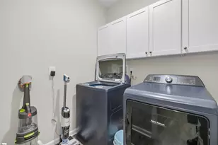 112 Portland Cir, Greenwood, SC 29649 - Photo 7