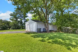 108 Mountain View Ave, Greer, SC 29650 - Photo 33