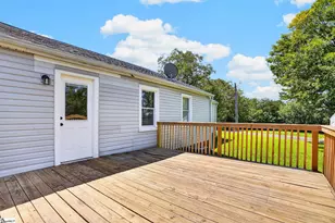 108 Mountain View Ave, Greer, SC 29650 - Photo 35