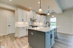 6059 Ives Ave, Spartanburg, SC 29307 - Photo 13