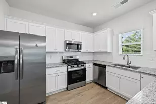 12023 Lansbury Dr, Inman, SC 29349 - Photo 11