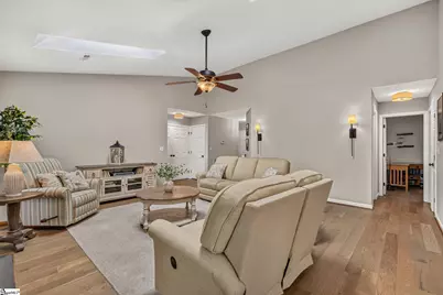 13 Chinaberry Lane, Simpsonville, SC 29680 - Photo 5