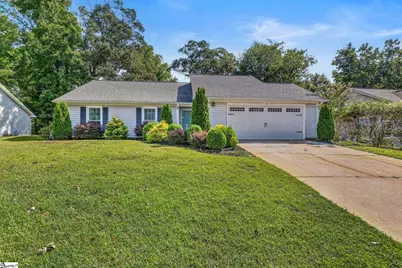 13 Chinaberry Lane, Simpsonville, SC 29680 - Photo 1