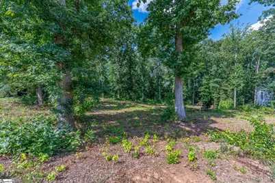 645 Breckenwood Drive, Spartanburg, SC 29301 - Photo 5