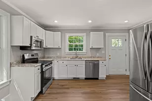 123 N Florida Ave, Greenville, SC 29611 - Photo 9