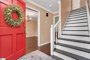 215 E Shefford St, Greer, SC 29650 - Photo 3