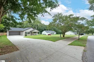 155 W Mill St, Gray Court, SC 29645 - Photo 3