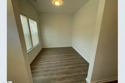 705 W Parker Road, Greenville, SC 29611 - Photo 17