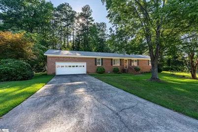 105 Vicksburg Court, Simpsonville, SC 29681 - Photo 3