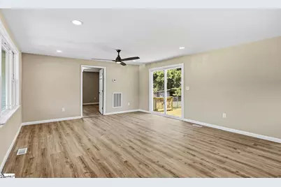1310 Lakewood Lane, Anderson, SC 29625 - Photo 11