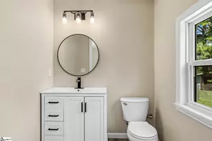 1310 Lakewood Ln, Anderson, SC 29625 - Photo 15