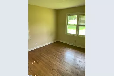 200 Windsor Drive, Laurens, SC 29360 - Photo 11