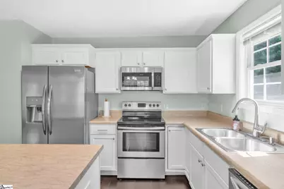 14047 E Camelia Lane, Seneca, SC 29678 - Photo 5