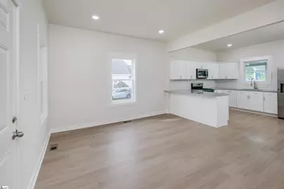 59 Smythe Avenue, Greenville, SC 29605 - Photo 5