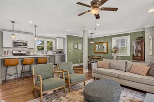 135 Buist Ave, Greenville, SC 29609 - Photo 13