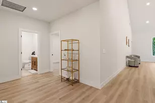 105 Sitton Rd, Easley, SC 29642 - Photo 5