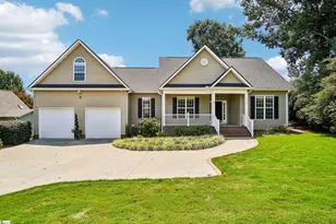 2 Lake Lennox Dr, Simpsonville, SC 29681 - Photo 1