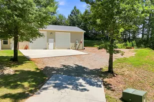 164 Brashears Rd, Campobello, SC 29322 - Photo 35