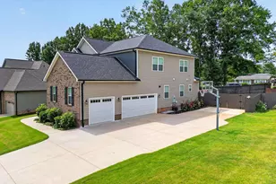 2 Peaceful Ct, Fountain Inn, SC 29644 - Photo 3