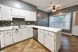 321 Woodburn Creek Rd, Spartanburg, SC 29302 - Photo 5