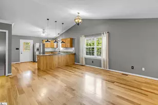 118 Dixie Ave, Greenville, SC 29607 - Photo 13