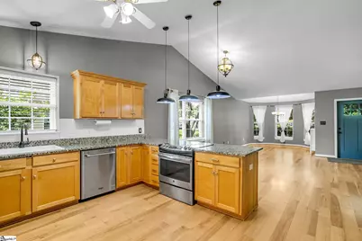 118 Dixie Avenue, Greenville, SC 29607 - Photo 15