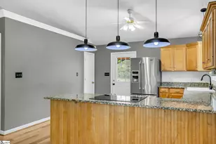 118 Dixie Ave, Greenville, SC 29607 - Photo 15