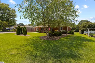137 Northview Street, Lyman, SC 29365 - Photo 3