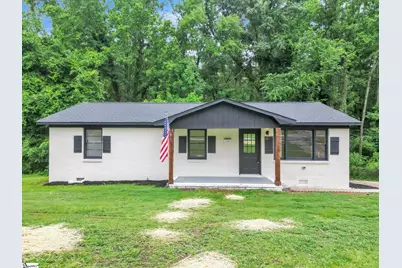 216 Ashcroft Drive, Greenwood, SC 29646 - Photo 1