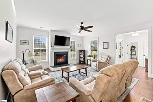 101 Sargent Dr, Piedmont, SC 29673 - Photo 5
