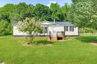95 S Manley Drive, Taylors, SC 29687 - Photo 1