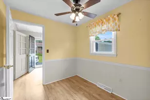 1527 Pine Haven St Ext St, Laurens, SC 29360 - Photo 13