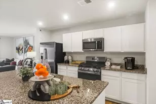 1421 Chesapeake Ln, Spartanburg, SC 29303 - Photo 13
