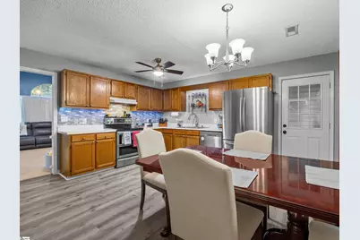 175 Poplar Creek Drive, Spartanburg, SC 29303 - Photo 11