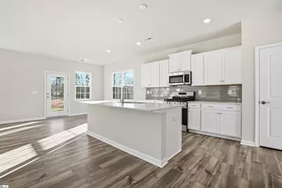 909 Kitson Court, Enoree, SC 29335 - Photo 9
