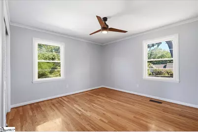 219 Fairview Drive, Greenville, SC 29609 - Photo 17