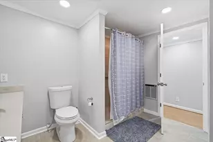 219 Fairview Dr, Greenville, SC 29609 - Photo 29