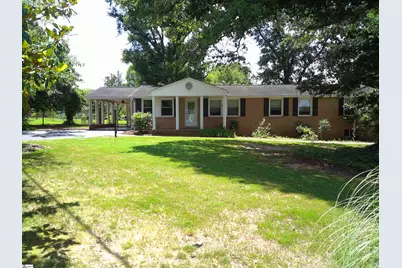 204 Sycamore Drive, Mauldin, SC 29662 - Photo 1