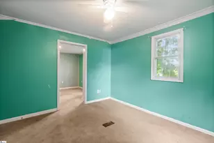 252 N Suber Rd, Greer, SC 29651 - Photo 9