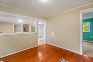 252 N Suber Rd, Greer, SC 29651 - Photo 5