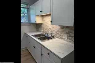 1 Milford Ln, Greenville, SC 29605 - Photo 17