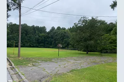 413 W Farley Avenue, Laurens, SC 29360 - Photo 29