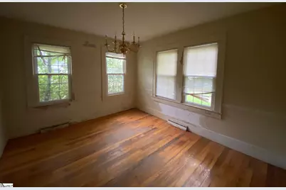 413 W Farley Avenue, Laurens, SC 29360 - Photo 39
