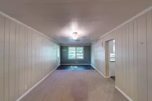 521 E Main St, Pendleton, SC 29670 - Photo 13