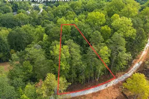 106 N Silver Lake Dr, Taylors, SC 29687 - Photo 1
