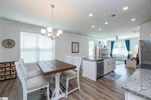 316 Cub Ct, Greenville, SC 29609 - Photo 5