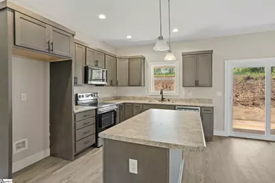 631 Skyline Drive, Campobello, SC 29322 - Photo 9