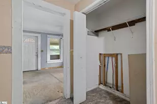 219 Heatherly Dr, Greenville, SC 29611 - Photo 15